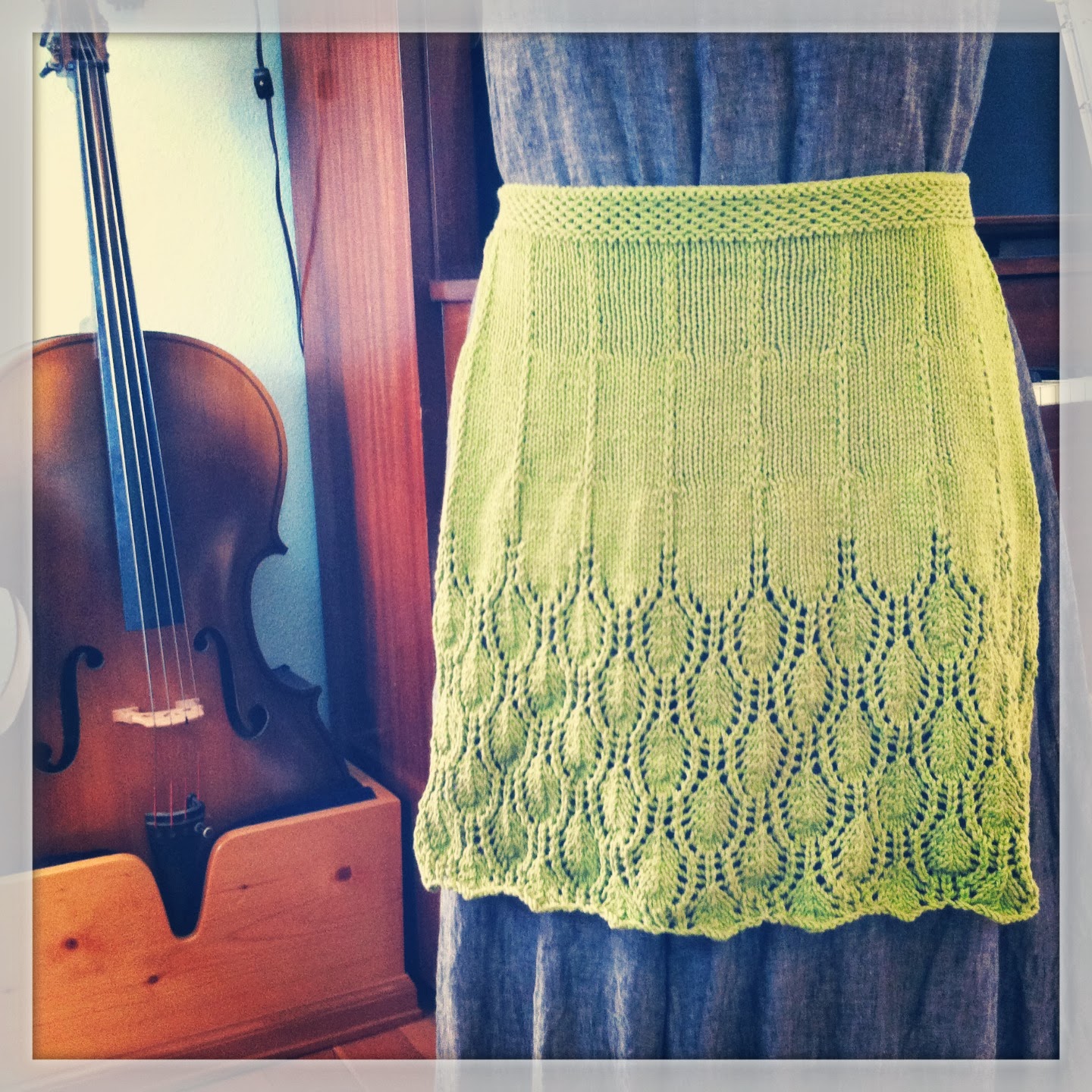 Photos of Knitted Apron Patterns