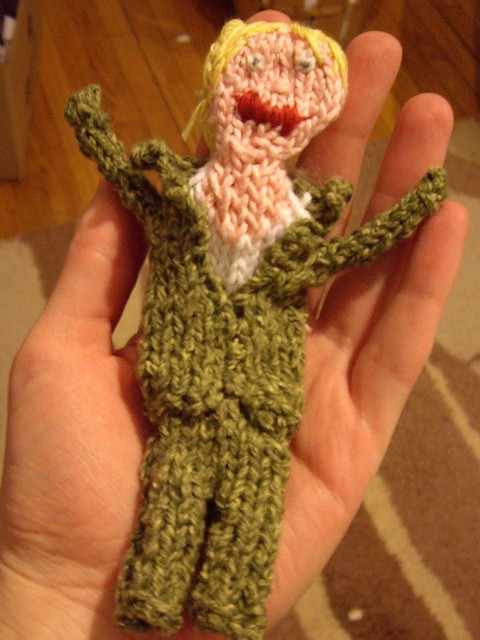 hillary-clinton-knitted-doll